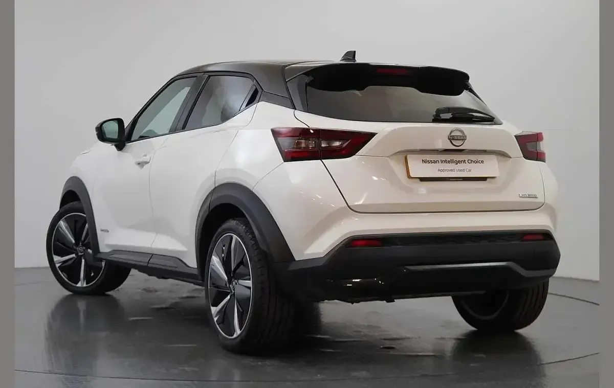 Used Nissan Juke Tekna+ 143 HP (105 kW) 2022 White SUV
