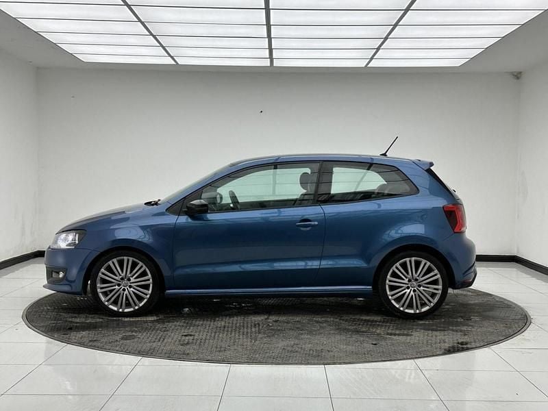 Usado VW Polo BlueGT 150 HP (110 kW) 2017 Azul Citadino