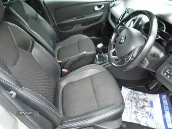 Used Renault Clio GT-Line 90 HP (66 kW) 2019 Silver Hatchback