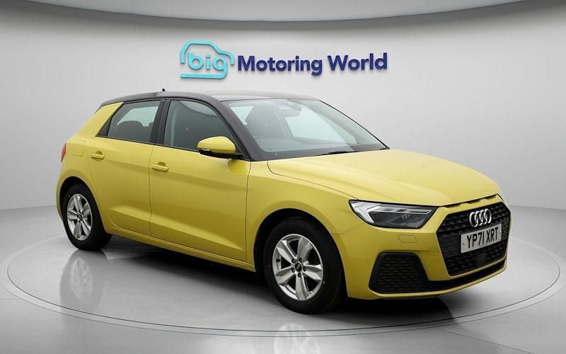 Used Audi A1 Sportback 95 HP (69 kW) 2021 Yellow Hatchback
