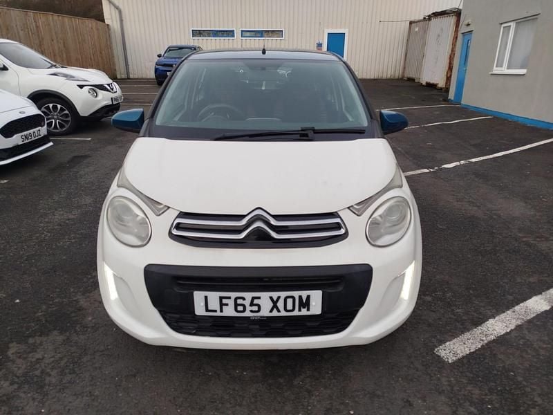 Begagnad Citroën C1 Feel 68 HK (50 kW) 2015 Vit Halvkombi