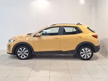 Used Kia Stonic 98 HP (72 kW) 2025 Yellow SUV