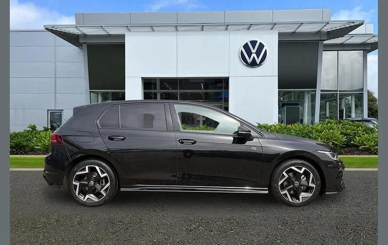 Used VW Golf VIII R-line 147 HP (108 kW) 2025 Black Hatchback