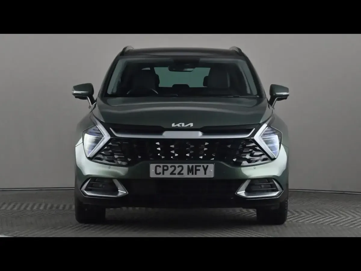 Used Kia Sportage 180 HP (132 kW) 2022 Green SUV