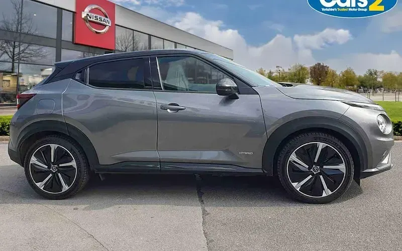 Gebraucht Nissan Juke Tekna+ 143 PS (105 kW) 2023 Grau SUV