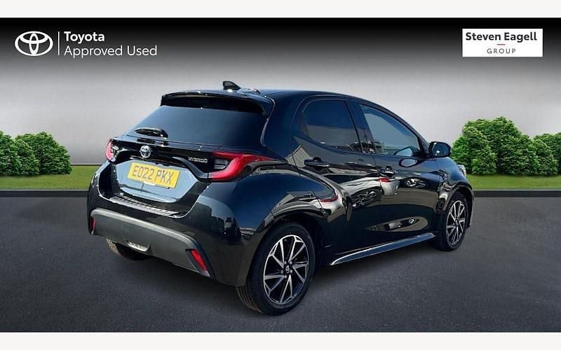 Used Toyota Yaris Hybrid Design 116 HP (85 kW) 2026 Hatchback