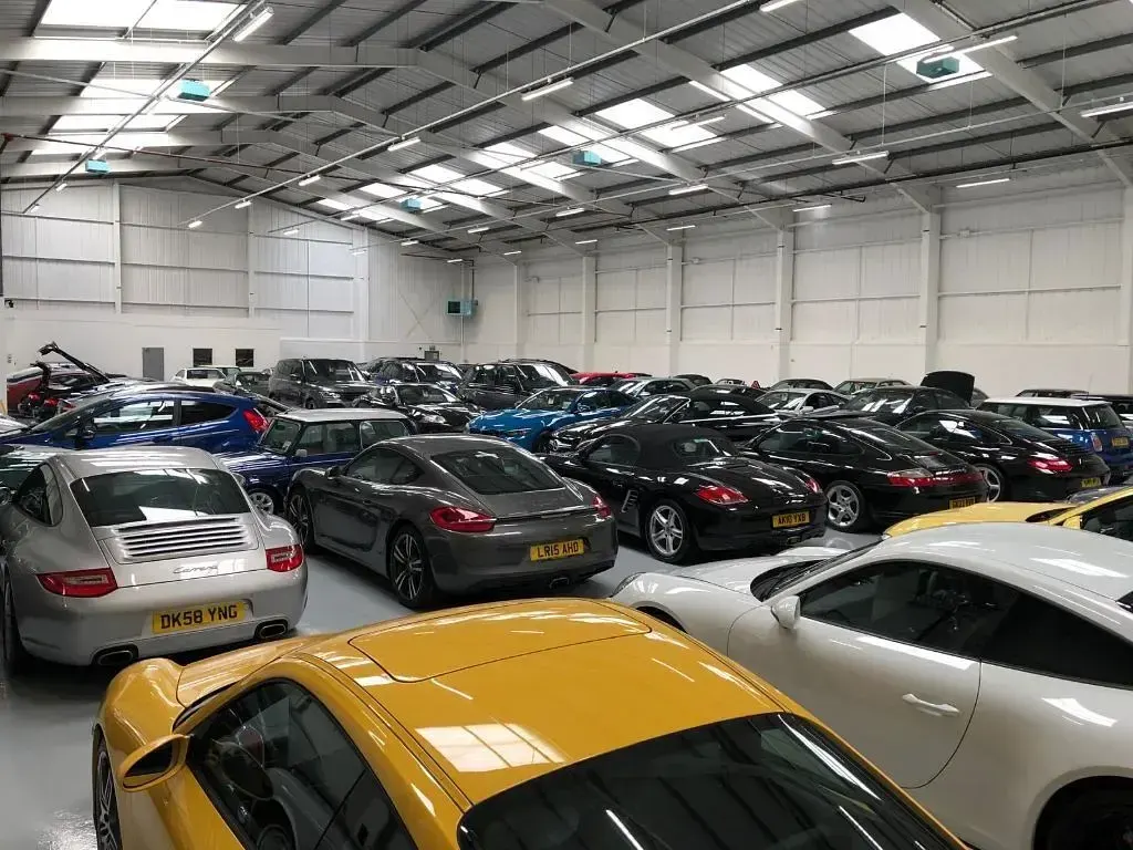 Used Jaguar XK 300 HP (220 kW) 2006 Black Coupe