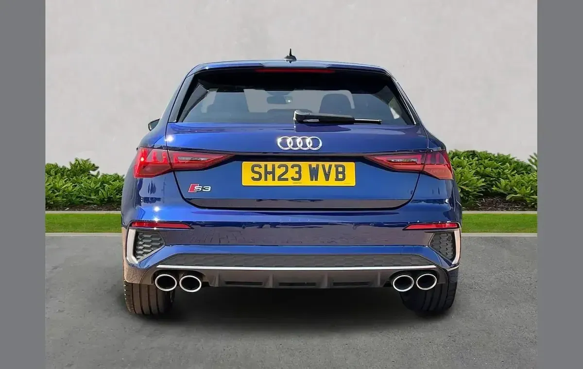 Used Audi S3 Sportback Comfort 310 HP (228 kW) 2023 Blue Hatchback