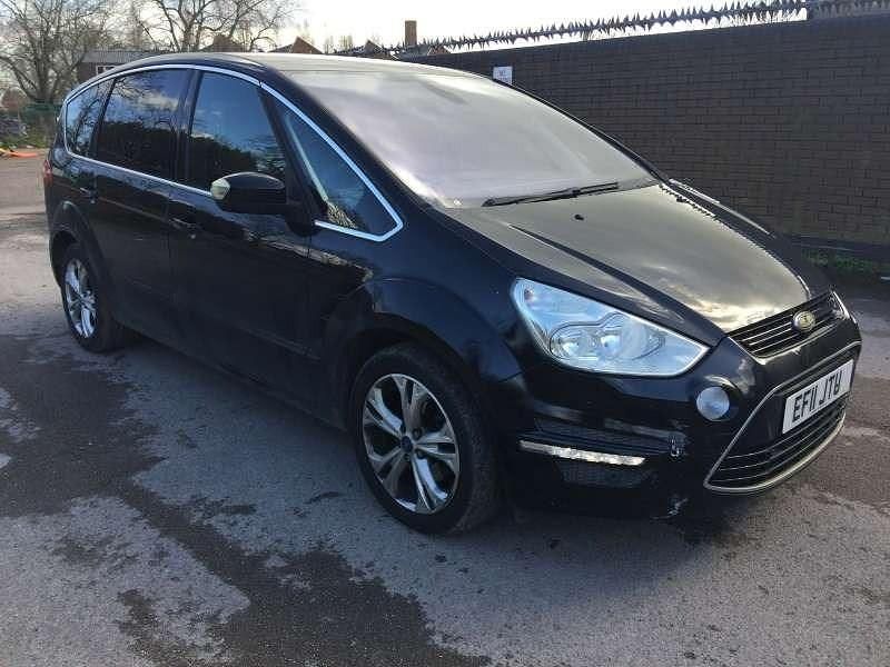 Begagnad Ford S-MAX Titanium 163 HK (119 kW) 2011 Svart Minibuss