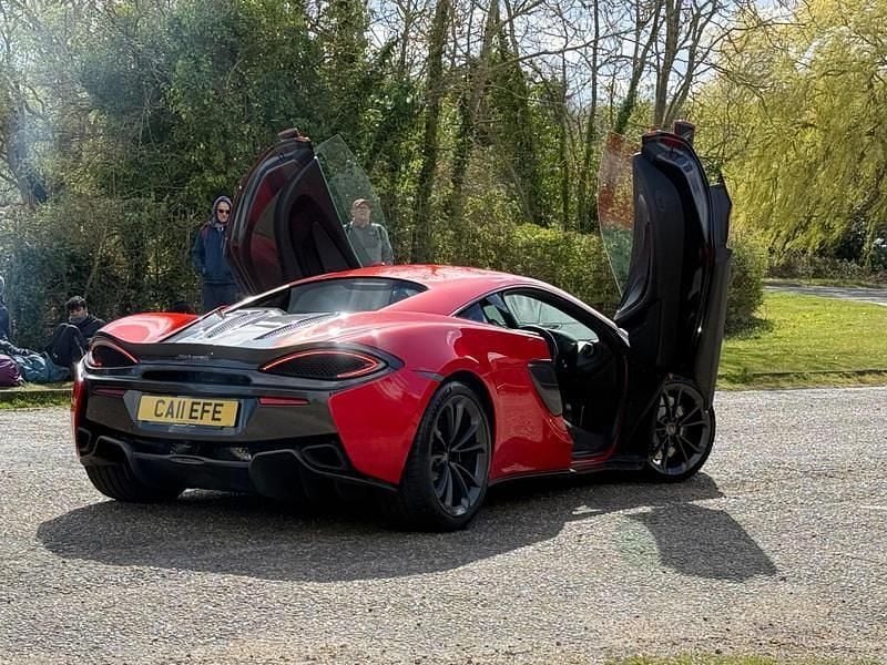 Used McLaren 540C 540 HP (397 kW) 2017 Red Coupe
