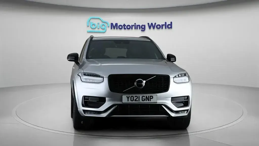 Used Volvo XC90 R-Design 235 HP (172 kW) 2021 Silver SUV