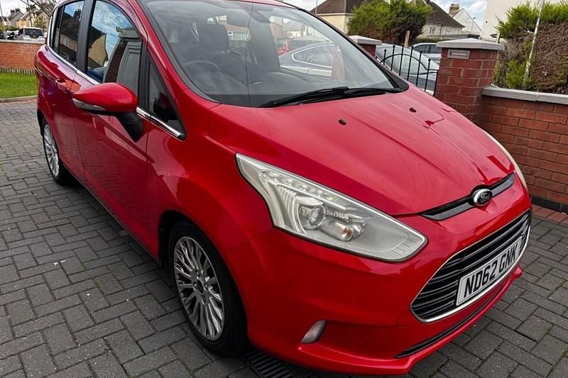 Red Used 2012 Ford B-MAX Titanium MPV | £3,395 (Fair price) - Image 1/1