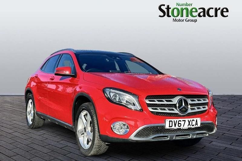Red Used 2017 Mercedes GLA250 Premium Plus SUV | £16,500 (Fair price) - Image 1/1