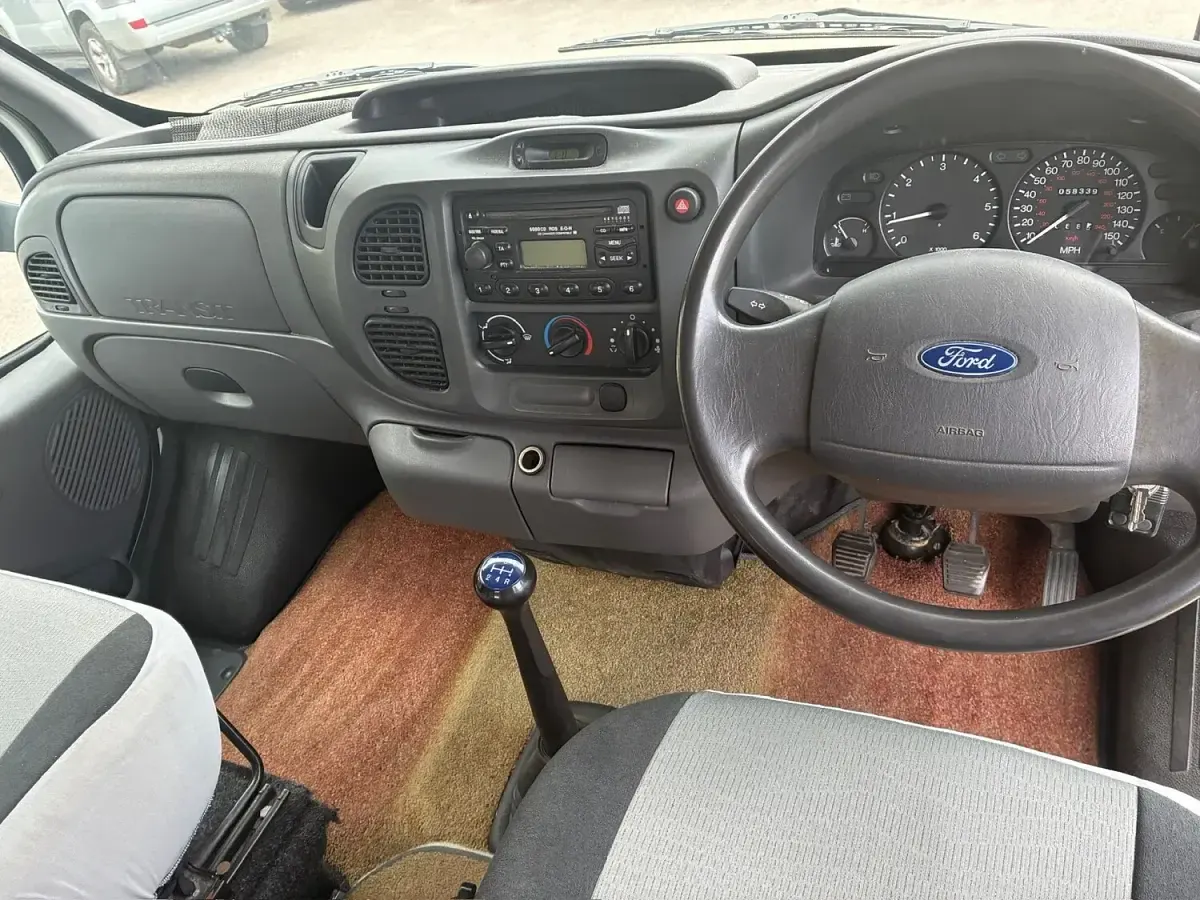Used Ford Transit 115 HP (84 kW) 2004 White