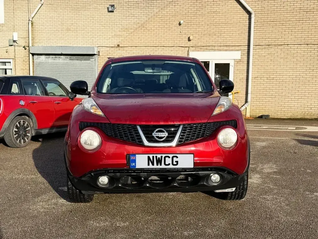 Used Nissan Juke N-TEC 117 HP (86 kW) 2014 Red SUV