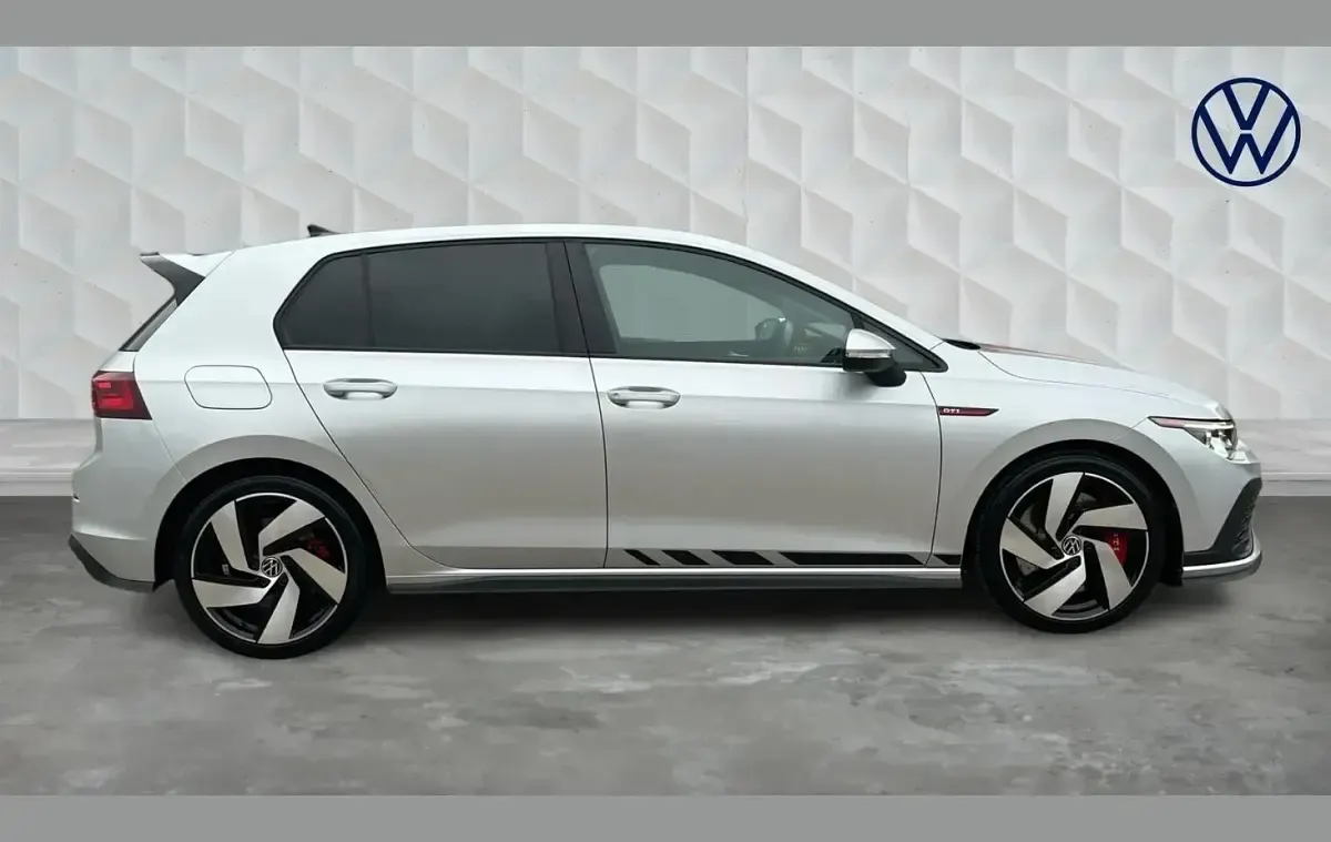 Used VW Golf VIII GTI Clubsport 296 HP (217 kW) 2021 Silver Hatchback