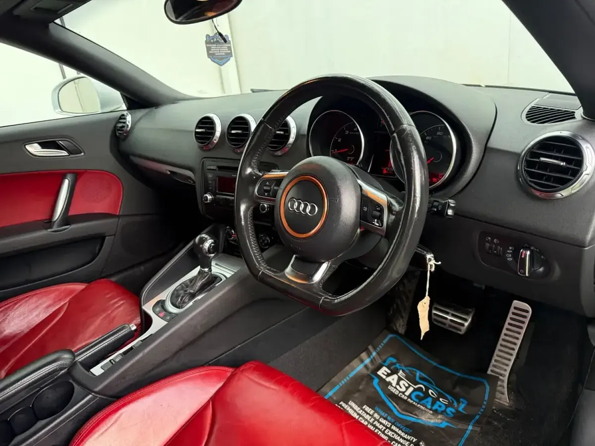 Used Audi TT Roadster Basis 200 HP (147 kW) 2007 Silver Cabriolet