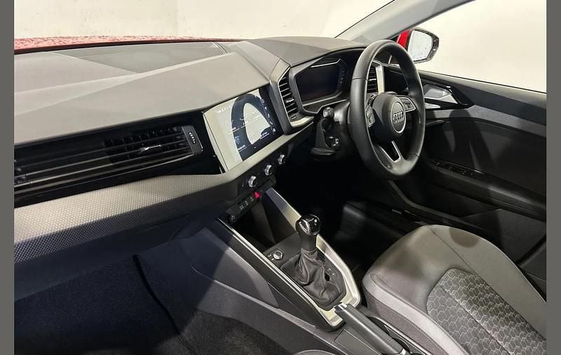 Used Audi A1 Sport 147 HP (108 kW) 2022 Red SUV