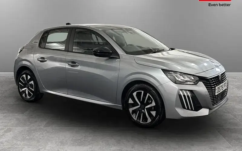 Used Peugeot 208 Style 101 HP (74 kW) 2025 Hatchback