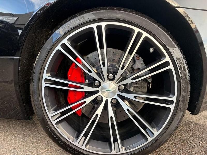 Used Aston Martin DB9 510 HP (375 kW) 2015 Black Coupe