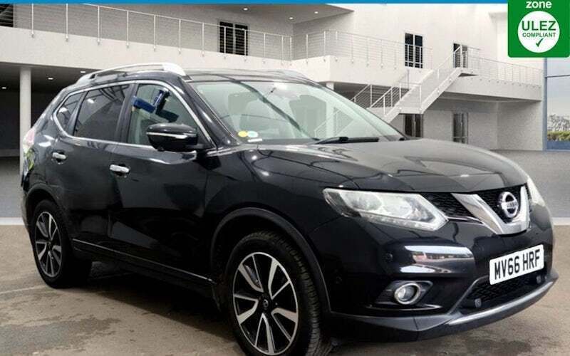 Black Used 2015 Nissan X-Trail Tekna SUV | £9,000 (Fair price) - Image 1/4