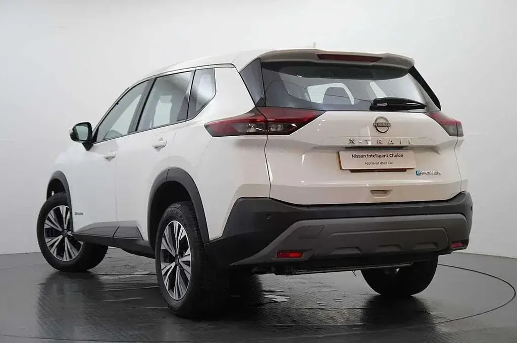 Used Nissan X-Trail Acenta Premium 213 HP (156 kW) 2024 White SUV