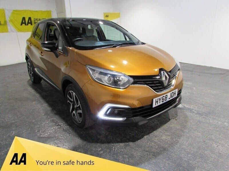 Orange/black Used 2018 Renault Captur Iconic SUV | £7,500 (Fair price) - Image 1/3
