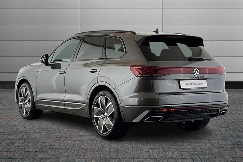Used VW Touareg Black Edition 286 HP (210 kW) 2025 Grey SUV