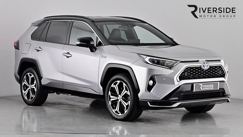 Silver Used 2021 Toyota RAV4 Hybrid SUV | £26,990 (Fair price) - Image 1/4