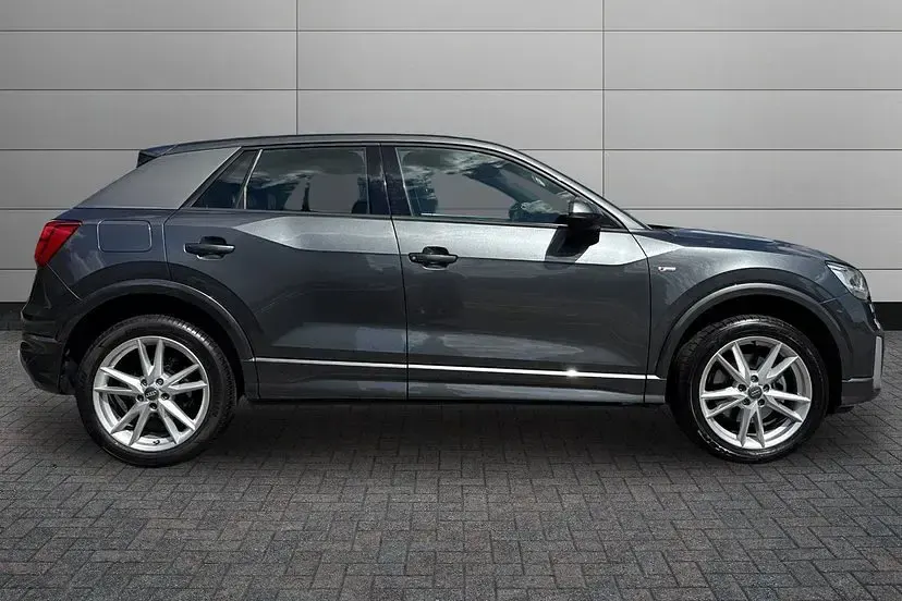 Used Audi Q2 S-Line 150 HP (110 kW) 2017 Grey SUV
