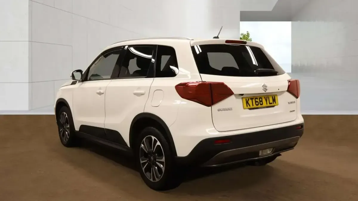 Used Suzuki Vitara SZ5 140 HP (102 kW) 2019 White SUV