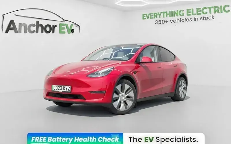 Used Tesla Model Y Long Range AWD 286 kW (389 HP) 2025 SUV
