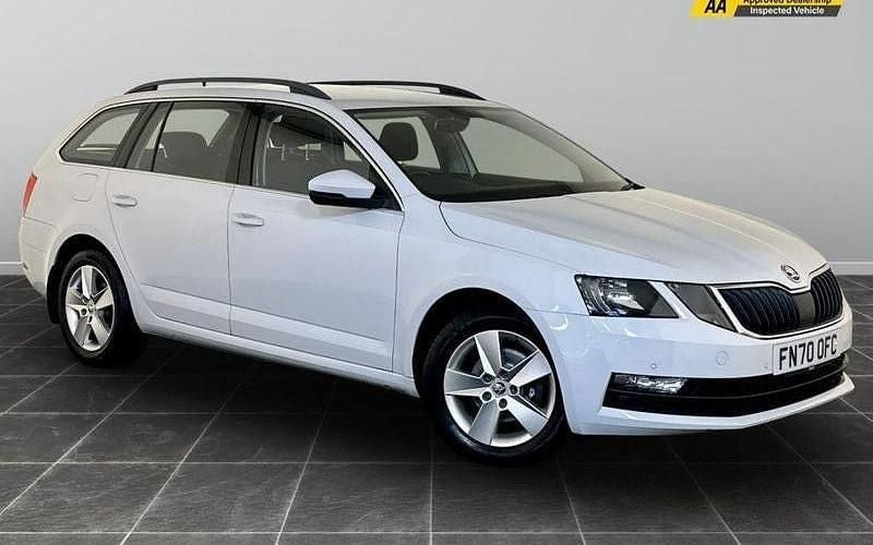 White Used 2020 Skoda Octavia SE Technology Estate | £11,995 (Good price) - Image 1/2