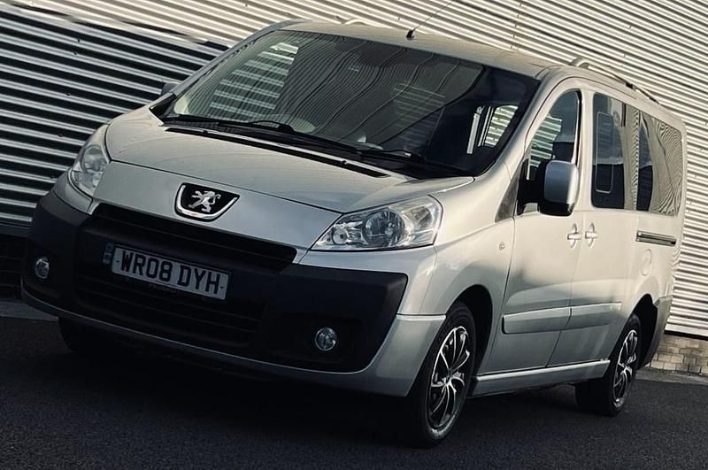 Used Peugeot Expert Comfort 163 HP (119 kW) 2008 Silver Van