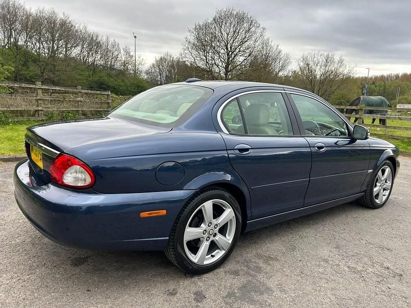 Usado Jaguar X-type SE 2009 Azul Sedan