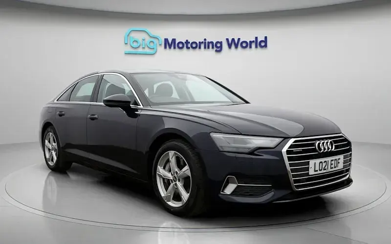Second-hand Audi A6 Sport 299 CP (219 kW) 2020 Albastru Berlinǎ