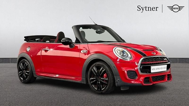 Used Mini John Cooper Works 228 HP (167 kW) 2017 Red Hatchback