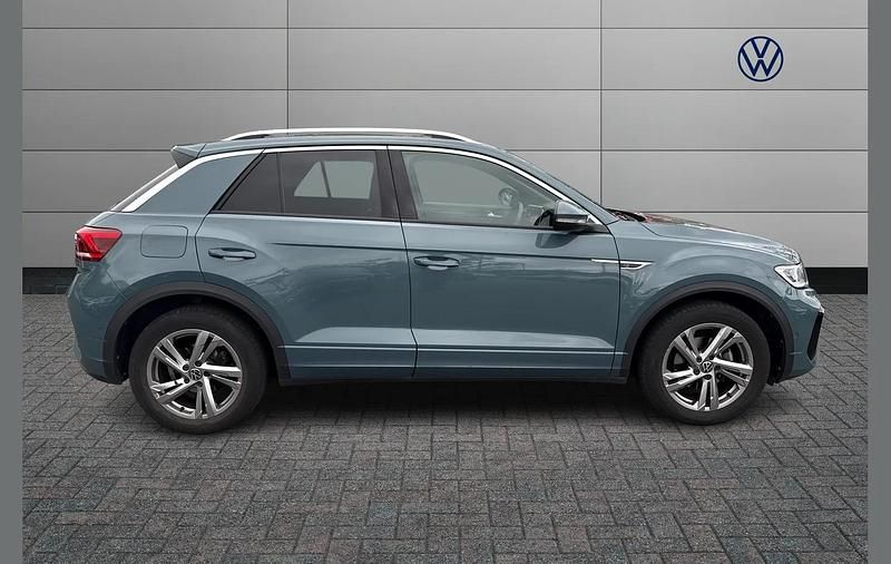 Used VW T-Roc R-line 150 HP (110 kW) 2023 Blue SUV
