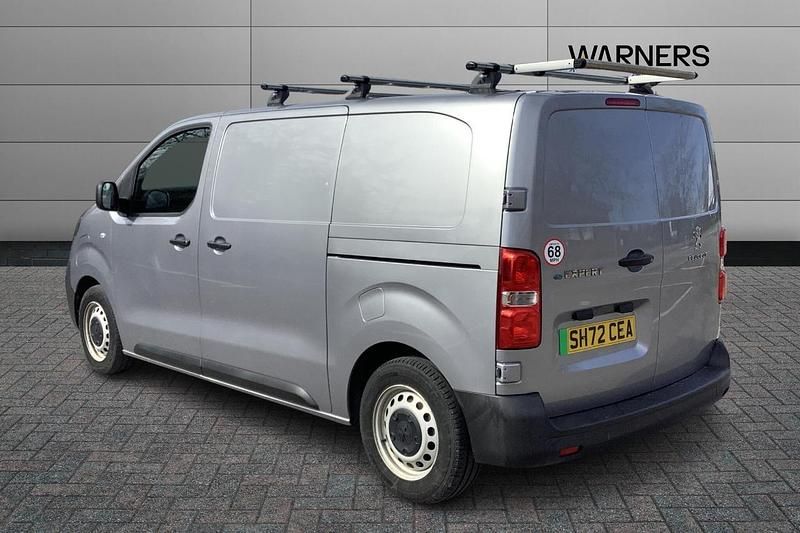 Used Peugeot e-Expert 98 kW (134 HP) 2022 Grey Van