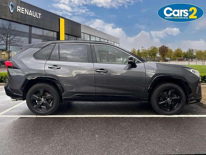 Used Toyota RAV4 Hybrid 214 HP (157 kW) 2020 Other SUV