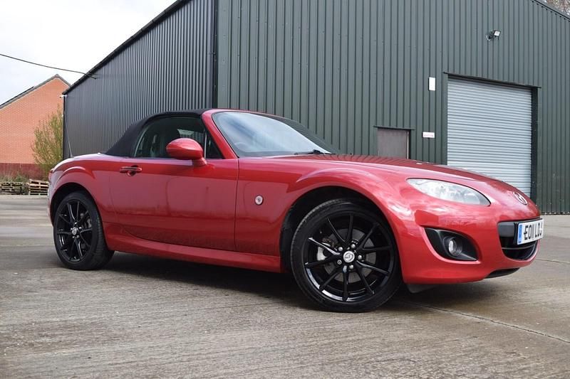 Begagnad Mazda MX5 126 HK (92 kW) 2011 Röd Cab