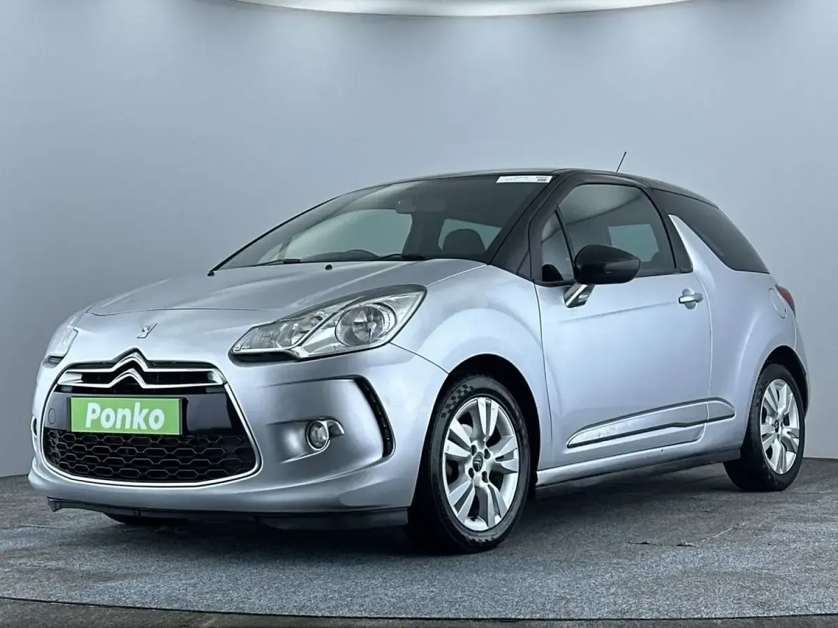 Used Citroën DS3 Style 110 HP (80 kW) 2011 Silver Hatchback