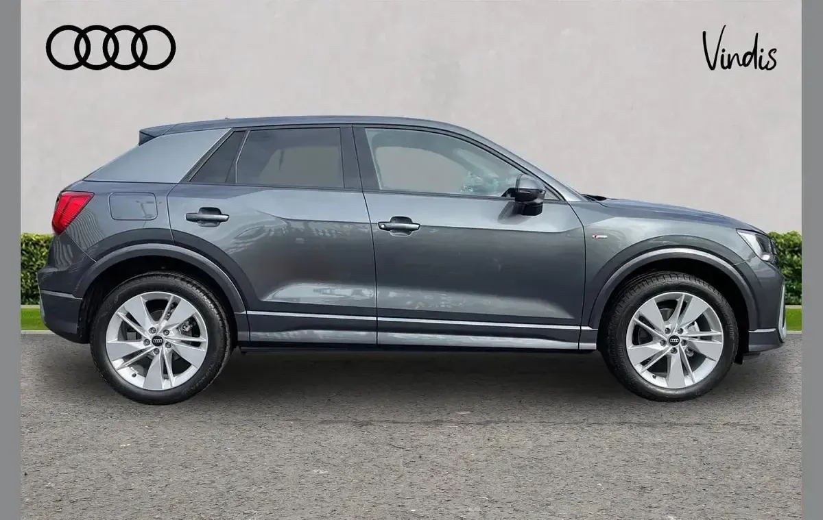 Used Audi Q2 S-Line 147 HP (108 kW) 2026 Grey SUV