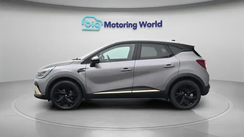 Used Renault Captur Engineered 145 HP (106 kW) 2023 Grey SUV