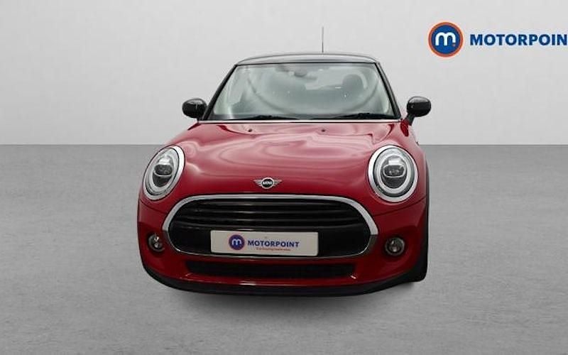 Begagnad Mini Cooper Classic 136 HK (100 kW) 2021 Halvkombi