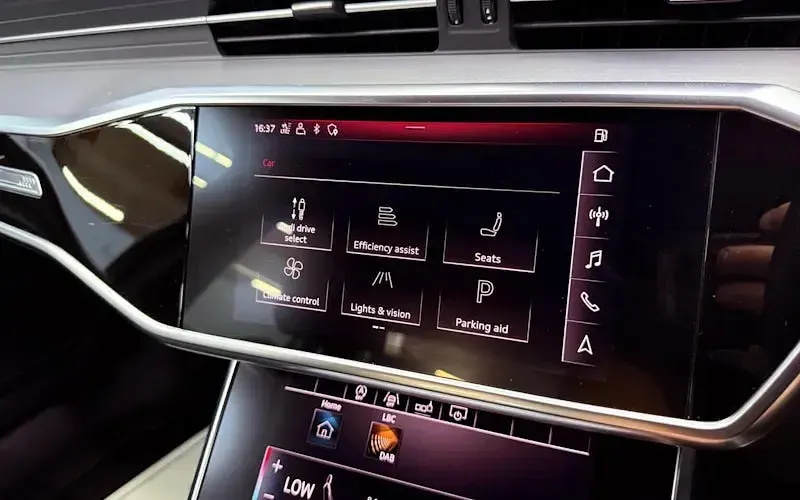 Used Audi A6 S-Line 204 HP (150 kW) 2019 Black Sedan