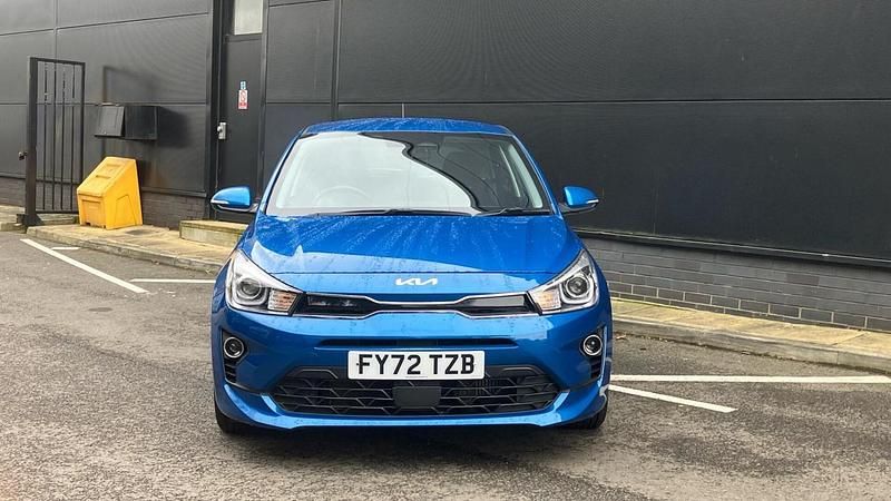 Used Kia Rio 101 HP (74 kW) 2022 Blue Hatchback