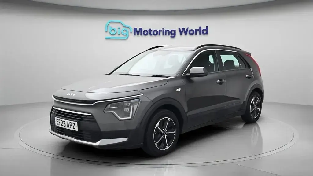 Used Kia Niro 139 HP (102 kW) 2023 Grey SUV