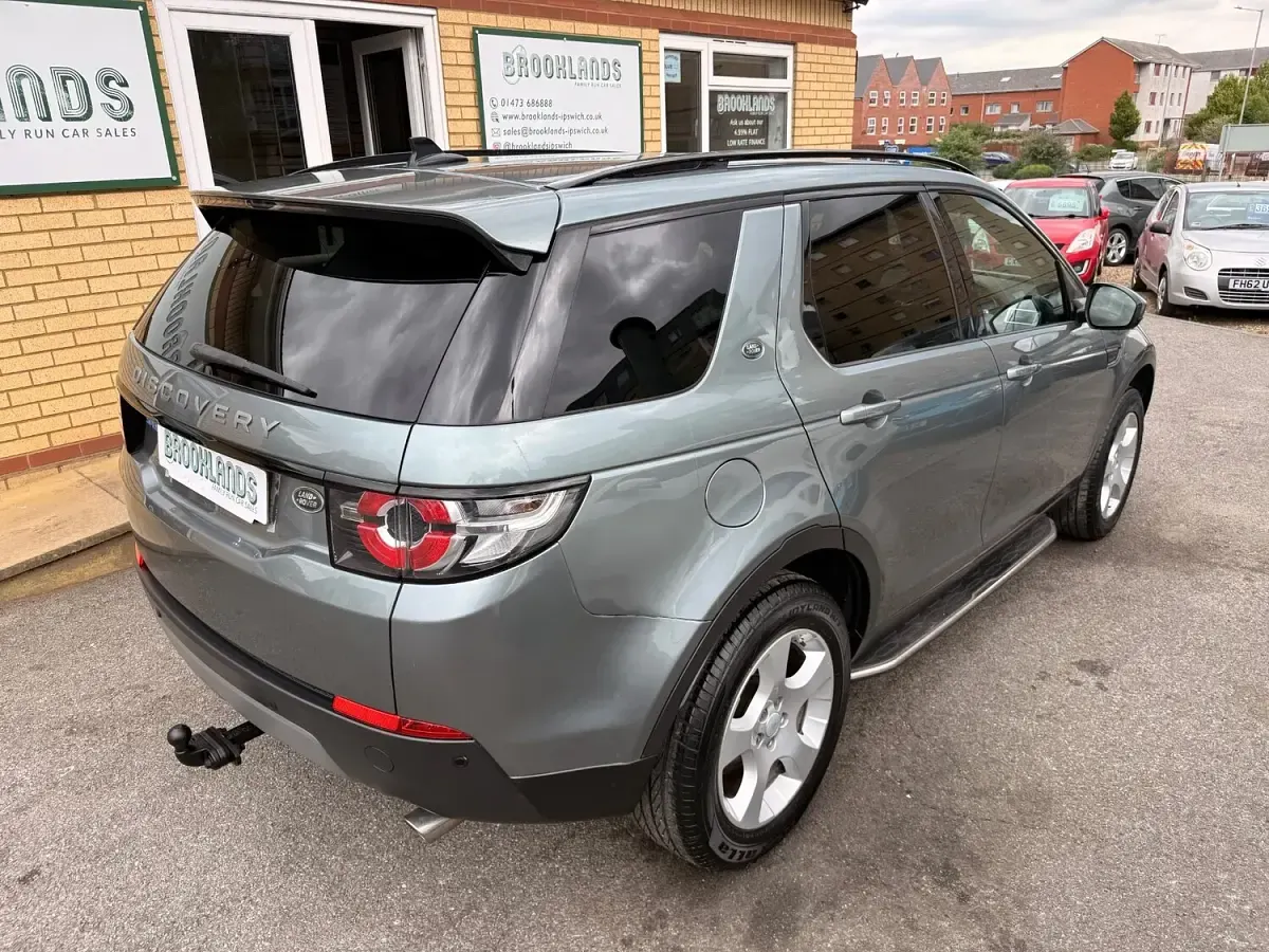 Used Land Rover Discovery 4 SE 2015 Scotia grey SUV