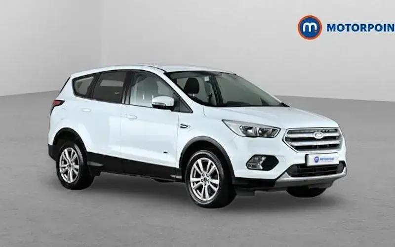Usado Ford Kuga Zetec 150 HP (110 kW) 2018 SUV